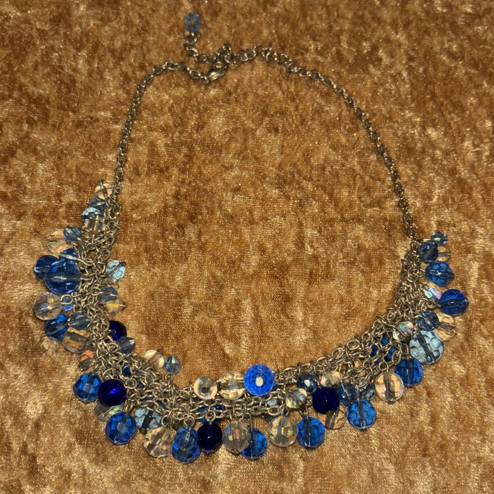 Necklace - Picture 2 of 3